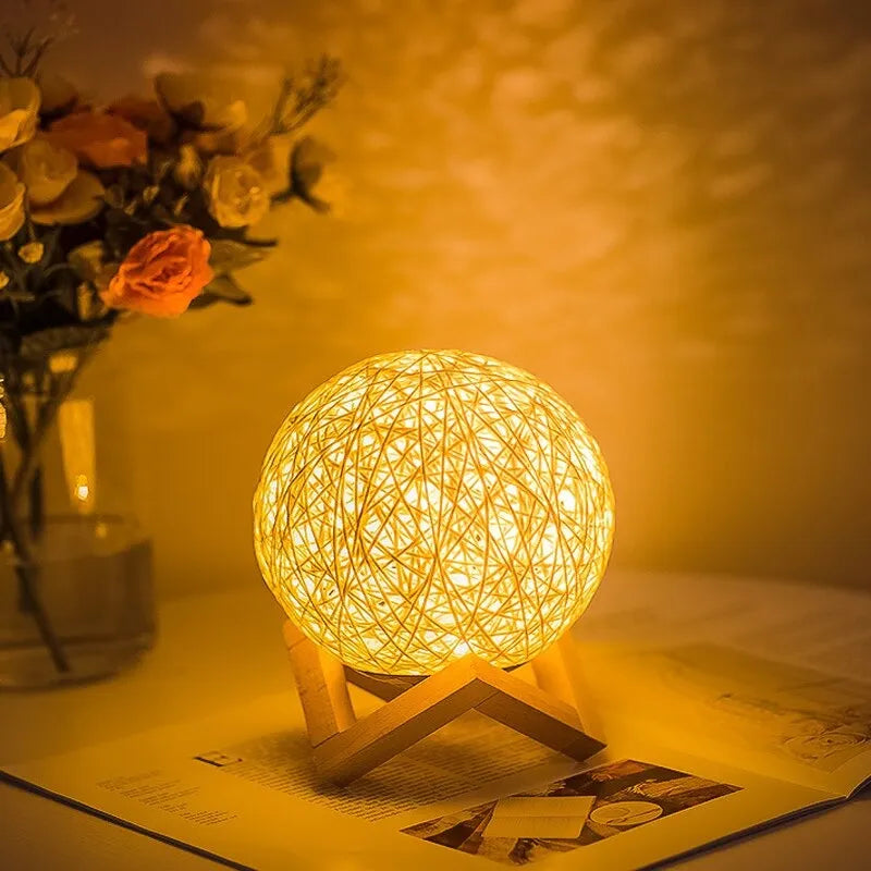 Nachttischlampe Rattan Mond