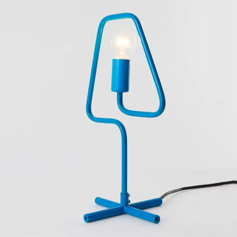 Originelle Bunte Wandleuchte für das Bett